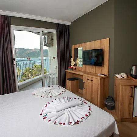 Yuvam Prime Hotel *